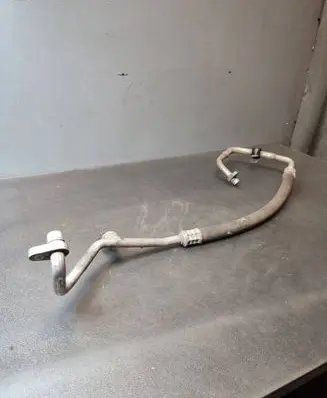 Renault Master III Air conditioning (A/C) pipe/hose 924903101R