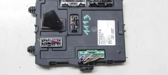 Nissan X-Trail T32 Fuse box set 284B14CB6A