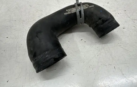 Mercedes-Benz E W213 Engine coolant pipe/hose A2742002982
