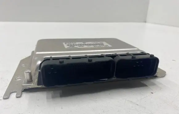 KIA Sorento Engine control unit/module 391004A810 94B5TI01 0281011579