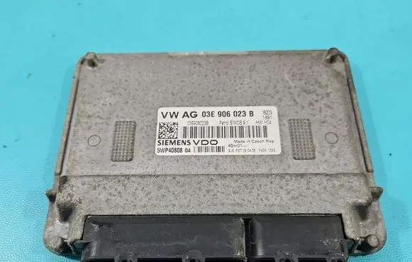 Skoda Fabia Mk2 (5J) Engine control unit/module ECU 03E906023B IMPRK1510730