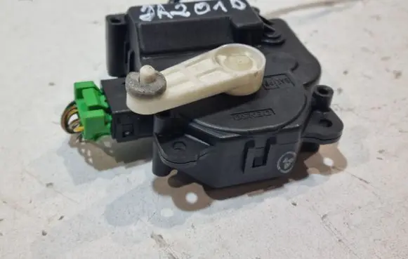 Jaguar XF A/C air flow flap actuator/motor 0638000840