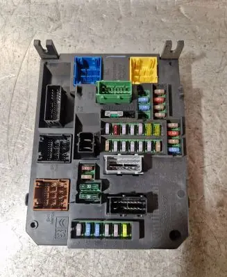 Peugeot 508 Comfort/convenience module 966499380
