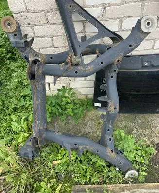 Audi Q7 4L Rear subframe 