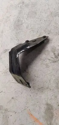 Seat Altea Fender mounting bracket 5P0821136