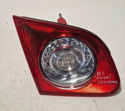 Volkswagen PASSAT B6 Tailgate rear/tail lights 3C5945093F