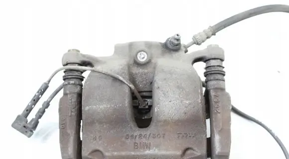 BMW 2 F45 Front brake caliper