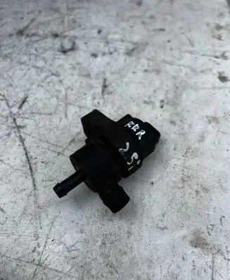BMW 3 E46 Vacuum valve 1433602