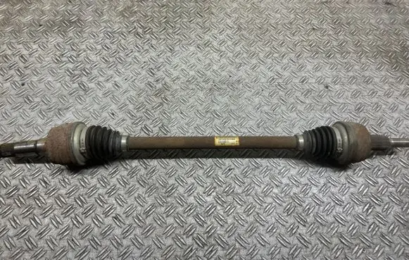 Ford Explorer VI Rear driveshaft