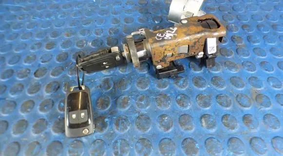 Opel Corsa E Ignition lock CART13496349 13496349 60770410520