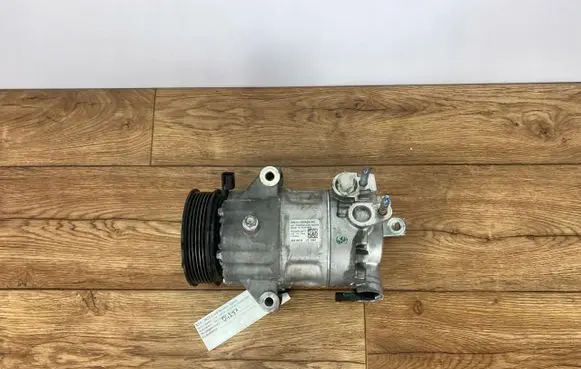 Ford Kuga I Air conditioning (A/C) compressor (pump) GN11-19D629-AC