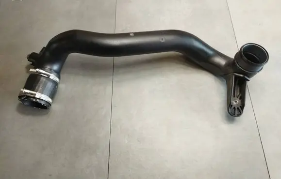 Volkswagen Amarok II Intercooler hose/pipe MB3G6F073CD