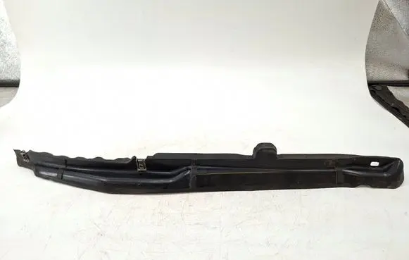 Citroen C4 I Picasso Fender end trim 9656582180