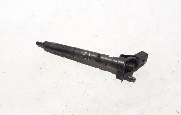 Fuel injector
