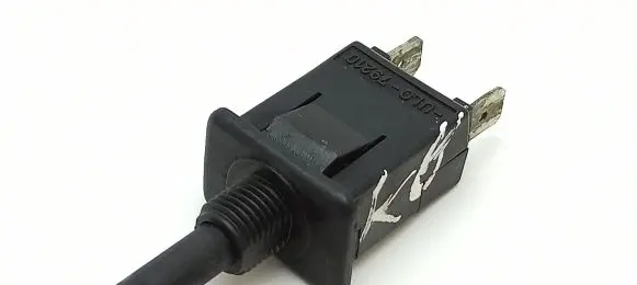 Mercedes-Benz COMPAKT W115 Rear door sensor 0008213252