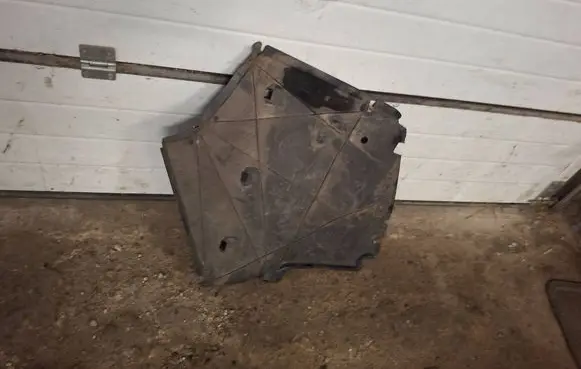 Audi A7 S7 4K8 Rear bumper underbody cover/under tray 4K8825219