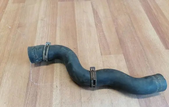 Peugeot 407 Engine coolant pipe/hose 1343GR