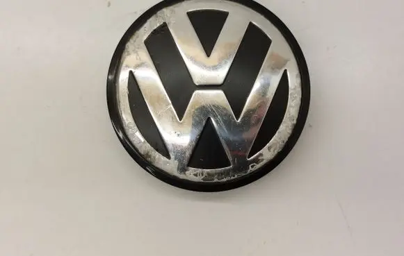 Volkswagen Tiguan Original wheel cap 3B7601171