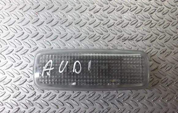 Audi A6 S6 C5 4B Rear seat light 8L0947105A
