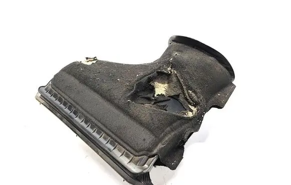 Volkswagen Crafter Air intake duct part 7C1815130B