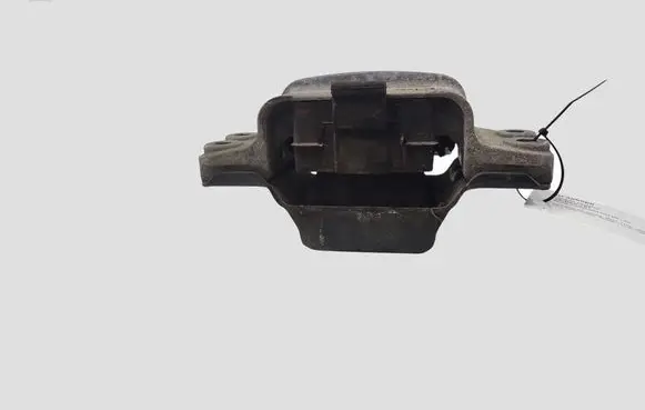 Skoda Octavia Mk2 (1Z) Engine mount bracket 1K0199555M