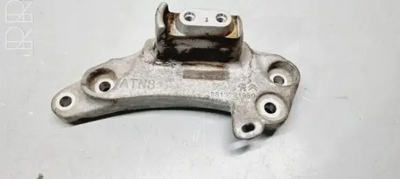 Citroen DS7 Crossback Gearbox mounting bracket 9813721980