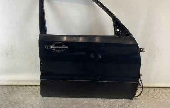 Mitsubishi Pajero Front door