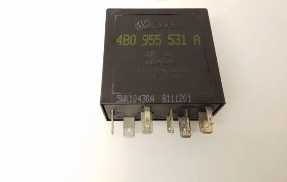 Skoda Octavia Mk1 (1U) Other relay 4B0955531A
