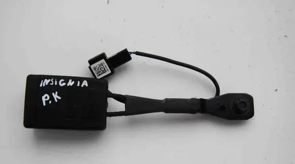 Opel Insignia A Front seatbelt buckle