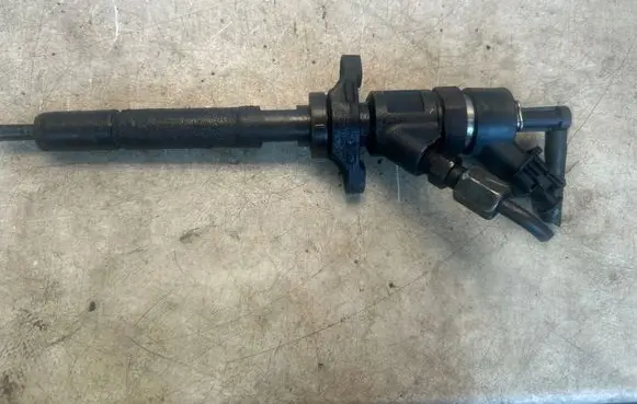 Peugeot 308 Fuel injectors set 0445110259 328480
