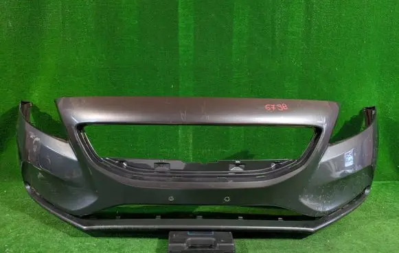 Volvo V40 Front bumper