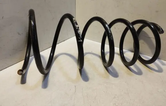 Toyota Yaris Front leaf spring SP3105