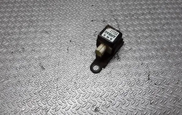 Toyota Avensis Verso Airbag deployment crash/impact sensor 8917344041