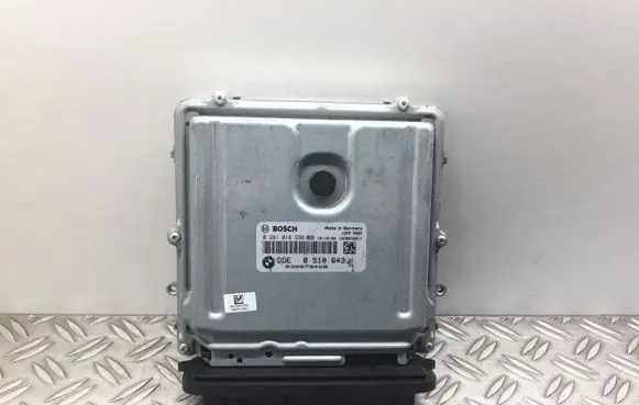 BMW 5 F10 F11 Engine control unit/module 8510643 0281016938 030079428