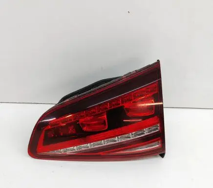 Volkswagen Golf VII Tailgate rear/tail lights 5G0945308F