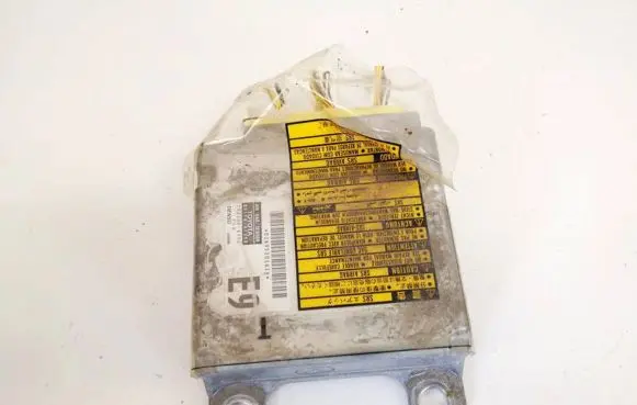 Toyota Prius (XW20) Airbag control unit/module 8917047390 89170-47390
