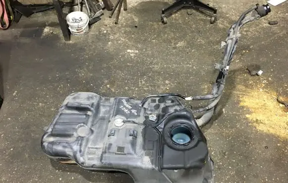 KIA Sorento Fuel tank 31150C5000