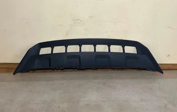Volkswagen Touareg III Front bumper lip 760807061H