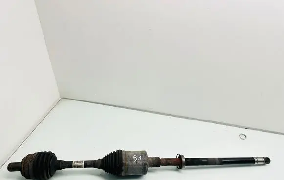 Mercedes-Benz GLK (X204) Front driveshaft A2043301500 120613
