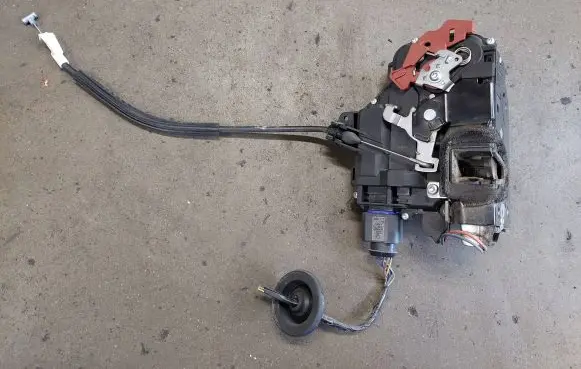 Skoda Roomster (5J) Front door lock 3B1837016CE CZWL3A01207