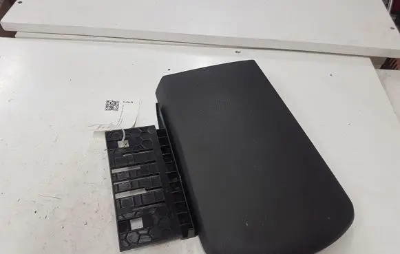 Peugeot 3008 I Armrest 9683308677