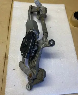 Suzuki SX4 Front wiper linkage and motor 3811079J00 1593000850