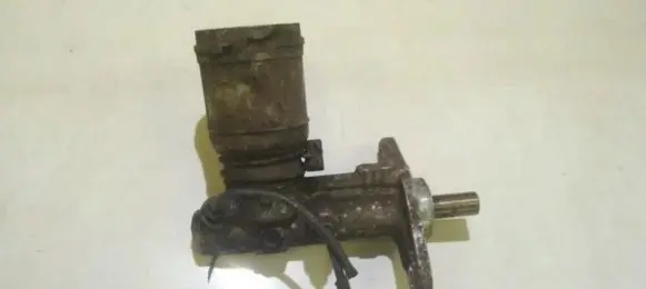 Honda Civic Master brake cylinder