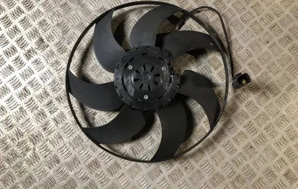 Mercedes-Benz ML W166 Radiator cooling fan shroud 28405882013