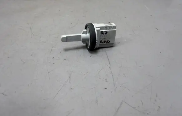 Audi Q7 4L Interior temperature sensor 1K0907543G