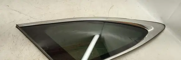 Subaru Outback (BT) Rear side window