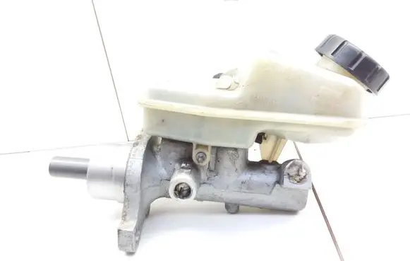 Opel Astra H Master brake cylinder 32067277B