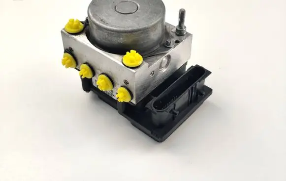 Opel Corsa D ABS Pump 13277812 0265232238 0265800422