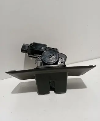 Toyota C-HR I Tailgate/trunk/boot lock/catch/latch 69321F4010