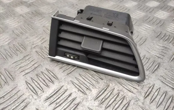 Peugeot 508 Dashboard side air vent grill/cover trim 9686457377